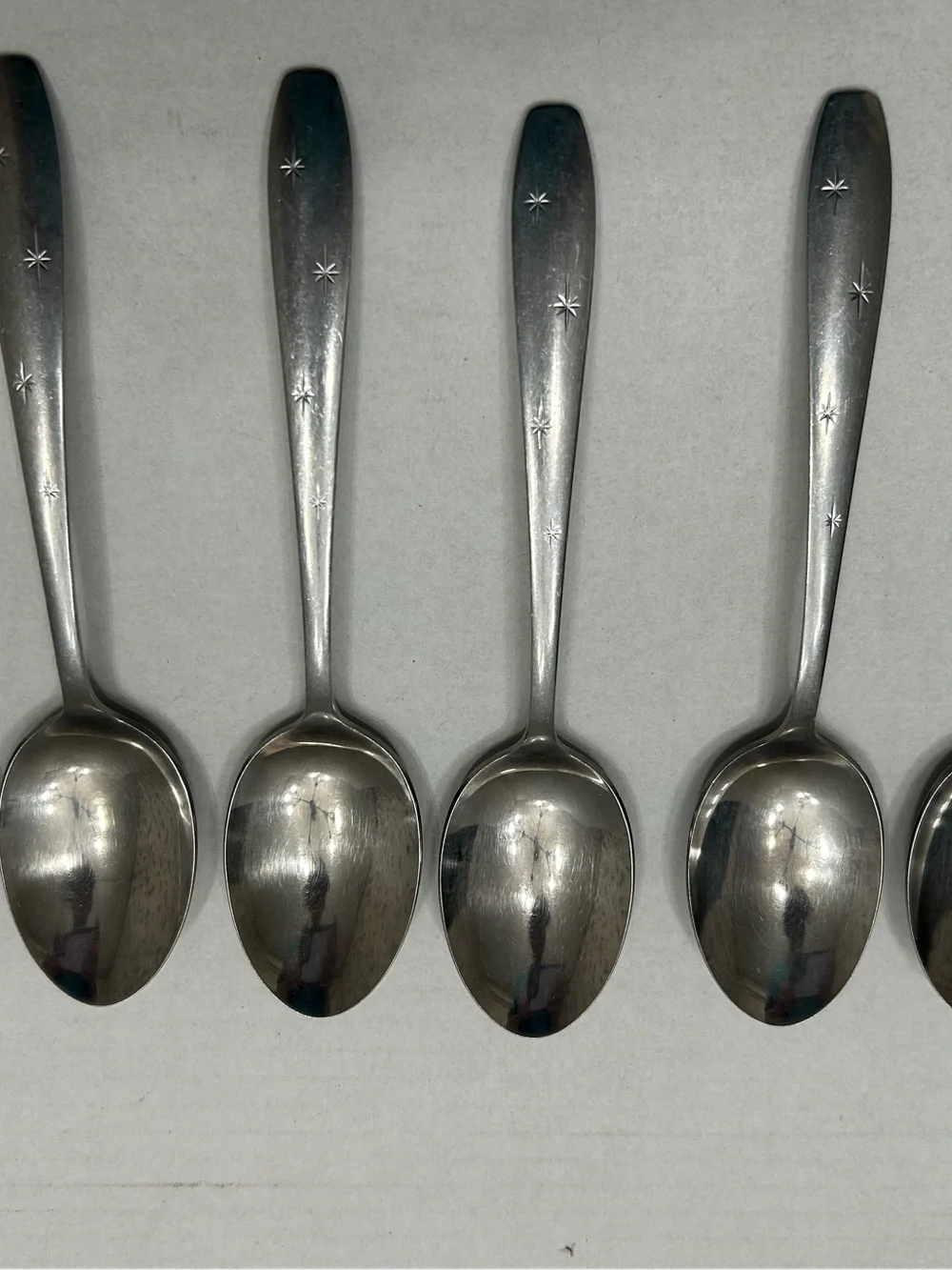 Vintage Wallace Stainless Serving Spoons Atomic/Starburst design. Lot of 6